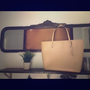 Kate Spade New York Beige Handbag